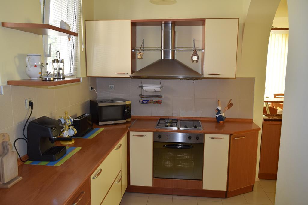 רבדה Hotel Eva מראה חיצוני תמונה