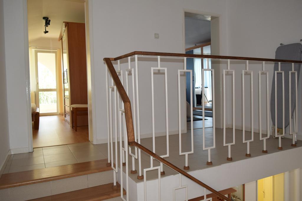רבדה Hotel Eva מראה חיצוני תמונה